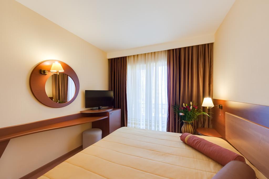 Hotel Palas Mamaia Habitación foto