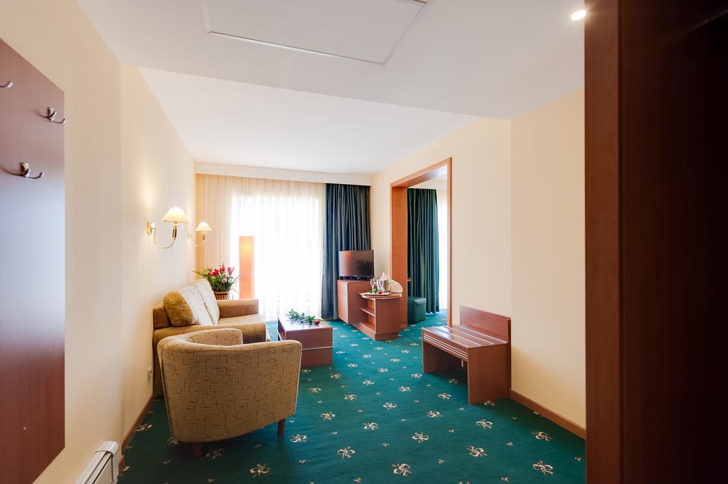 Hotel Palas Mamaia Habitación foto